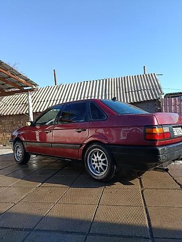 Унаа сатуу: Volkswagen Passat: 1989 г., Седан — 4