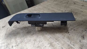 полировычный машынка: Infiniti QX4 кнопка стеклоподъёмника, Инфинити QX4 кнопки Задний — 1