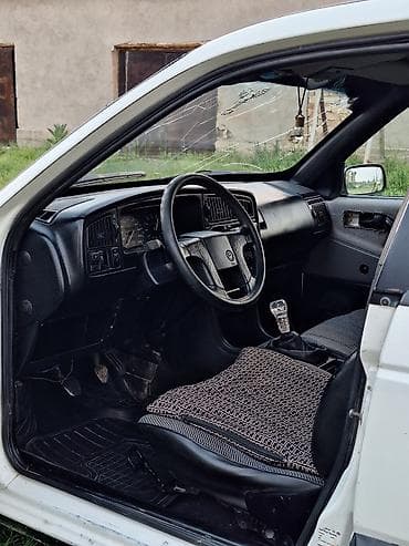 радиатор опель вектра б: Volkswagen Passat Variant: 1992 г., 1.8 л, Универсал — 3