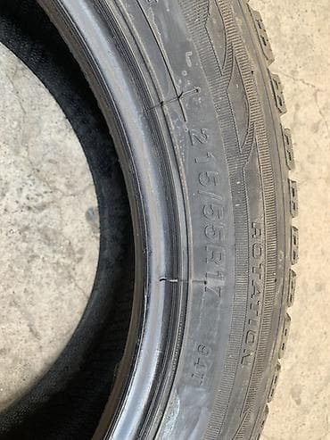 Комплект из 4 автомобильных шин. Продаю за 7800,но можем торговаться