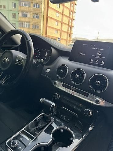 вложений: Kia Stinger: 2019 г., 2 л, Автомат, Бензин, Седан — 8