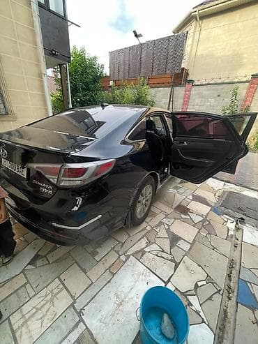 byd e2 2023: Hyundai Sonata: 2022 г., Автомат, Гибрид, Седан — 3