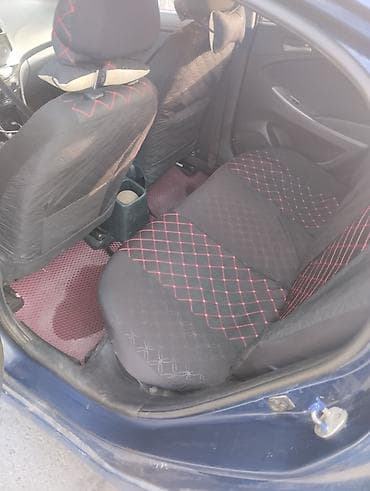 арзан форт: Hyundai Solaris: 2015 г., 1.4 л, Автомат, Бензин, Седан — 2