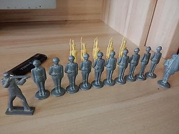 советские елочные игрушки продать: Набор винтажных советских игрушек (3 предмета): 1) Машинка «Скорая — 3