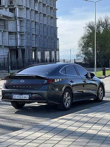кузов автомобиля: Hyundai Sonata: 2021 г., 2 л, Автомат, Бензин, Седан — 3