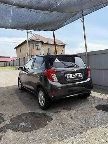Продажа авто: Chevrolet Spark: 2016 г., 1 л, Автомат, Бензин, Хэтчбэк — 7