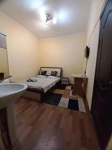 суточный квартира нарын: 1 комната, Душевая кабина, Постельное белье, Кондиционер — 3