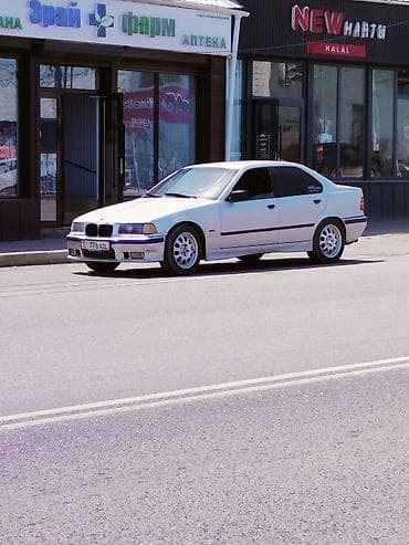 step 2: BMW 3 series: 1991 г., 1.8 л, Механика, Бензин, Седан — 5