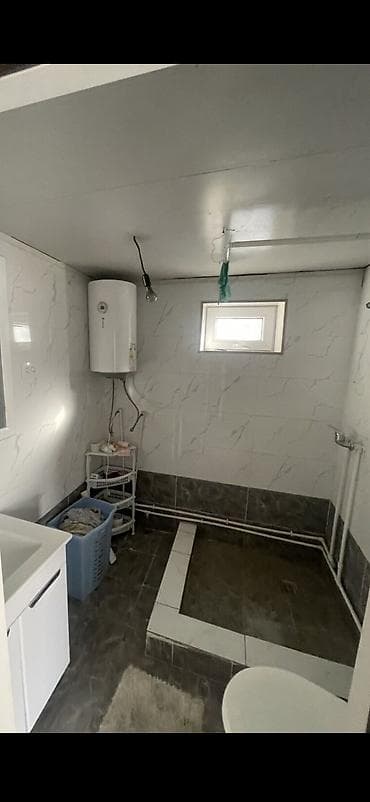 аренда 50 кв м: 65 м², 3 комнаты, Забор, огорожен — 1