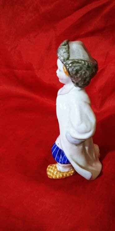 продажа статуэток: Фарфоровая статуэтка. ЛФЗ. Филипок 1960 год. редкая,(ОРИГИНАЛ) не — 4