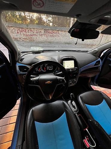 1: Chevrolet Spark: 2016 г., 1 л, Вариатор, Бензин, Хэтчбэк — 8