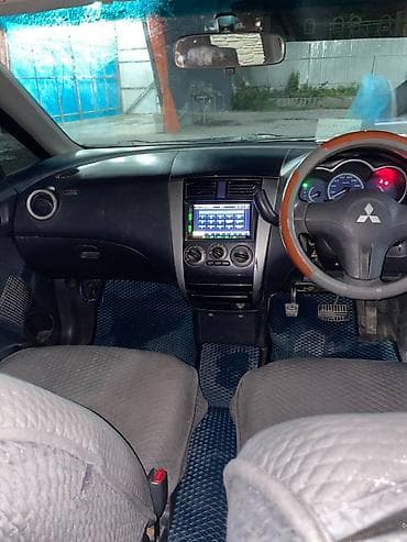 mitsubisi lancer: Mitsubishi Colt: 2003 г., 1.3 л, Вариатор, Бензин, Хэтчбэк — 6