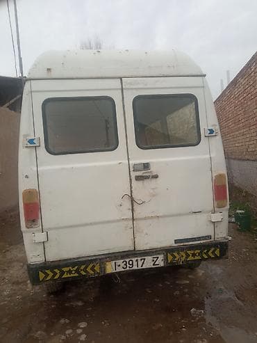 мерседес т 1: Mercedes-Benz T1: 1988 г., 2.9 л, Кол менен иштөөчү, Дизель, Van — 3