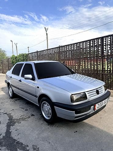 Продажа авто: Volkswagen Vento: 1997 г., 1.8 л, Механика, Бензин, Седан — 5