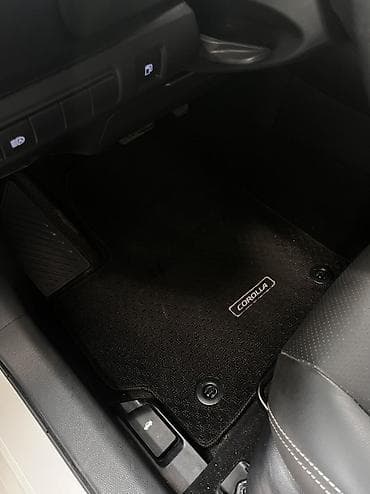 перья: Toyota Corolla: 2020 г., 1.8 л, Вариатор, Гибрид, Седан — 10