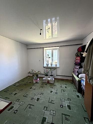 продажа домов жилмассив кок жар бишкек: 🏡 Продается уютный дом в с. Сокулук, район Птицефабрика! 📐 Участок — — 5
