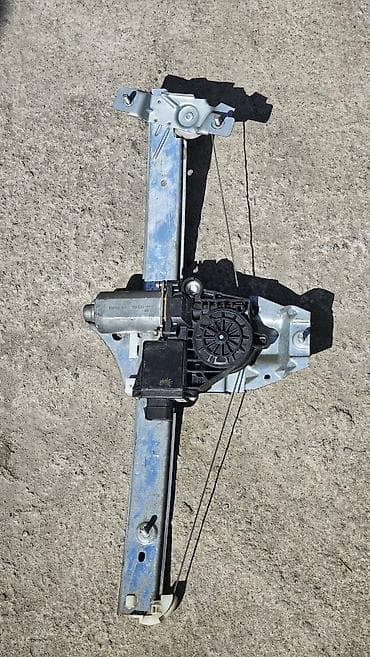 Электрический моторчик Toyota 2001 г., Оригинал