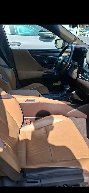 Продажа авто: Lexus ES: 2018 г., 2.5 л, Автомат, Гибрид, Седан — 6