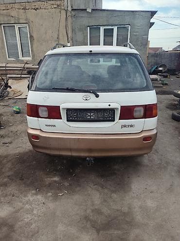 kia carnival: Toyota Picnic: 1998 г., Механика, Бензин, Универсал — 1