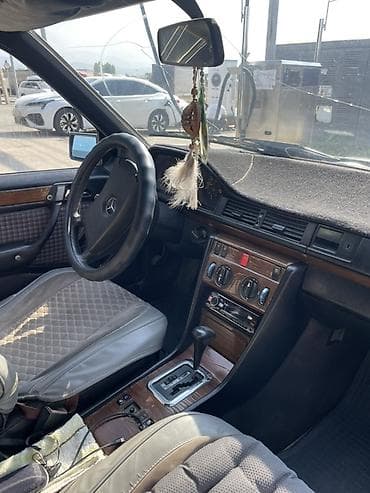 g2 master: Mercedes-Benz W124: 1989 г., 2.3 л, Автомат, Бензин, Седан — 8