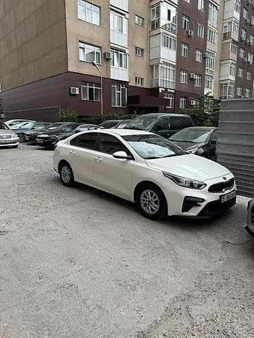 bme e34: Kia Cerato: 2020 г., Автомат, Седан — 3