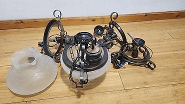 люстры со склада: Продаю люстры б/у. В наличии 4 шт: три с плафонами, две без. Все в — 3