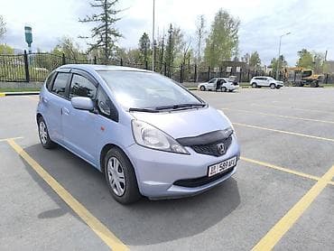 задный стоп 210 мерседес: Honda Fit: 2009 г., 1.3 л, Ручные, Бензин, Хэтчбэк — 1