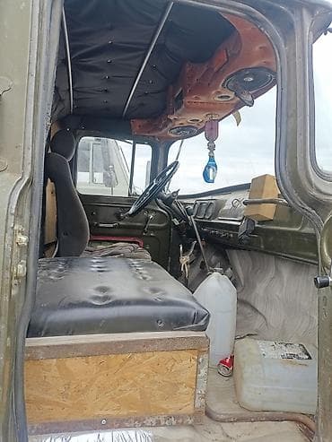 Гипсоблок: ЗИЛ Roadster: 6 л | 1994 г. 285849 км Roadster — 3