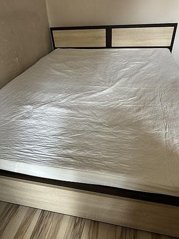 sofa bed: Двуспальная кровать с лаконичным современным дизайном. Корпус выполнен — 1