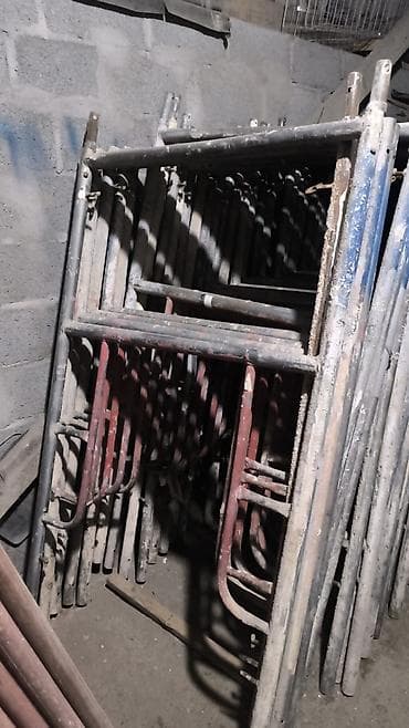 набор текст: Леса строительный б.у Продаю — 2