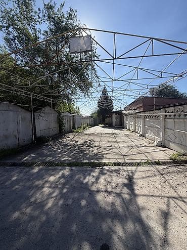 Сдается коммерческое помещение под любой бизнес с возможностью сделать at lalafo.kg Сдается коммерческое помещение под любой бизнес с возможностью сделать
