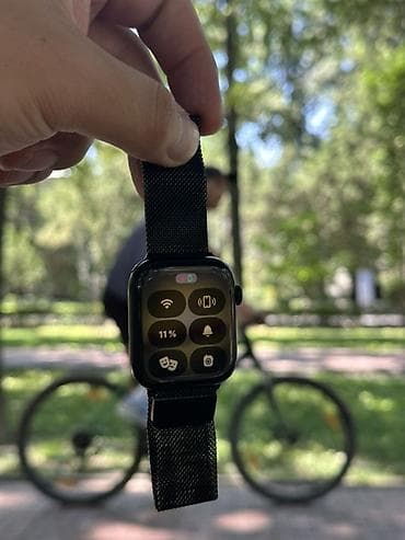 smart plus: Смарт-часы Apple Watch (серия 8 в корпусе 45 мм, цвет — черный/«Space — 4