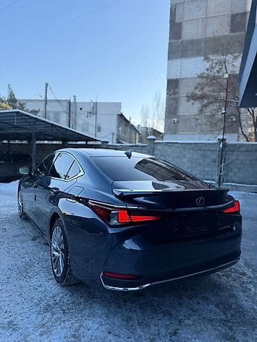 lexus es 2016: Lexus ES: 2023 г., 2.5 л, Автомат, Бензин, Седан — 4