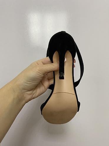 туфли черные женские: Туфли, 35, Новый, цвет - Черный, Самовывоз, Платная доставка — 5