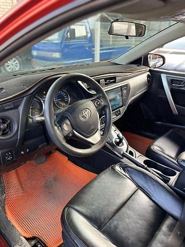 обмен на авто с доплатой: Toyota Corolla: 2017 г., 1.8 л, Автомат, Гибрид, Седан — 6