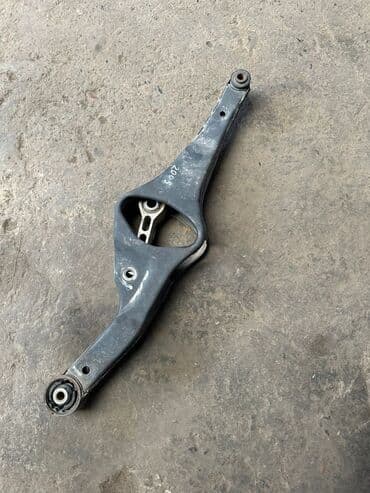 авто ру запчасти бу ваз: Задний левый рычаг Nissan 1997 г., Б/у, Оригинал, Япония — 1