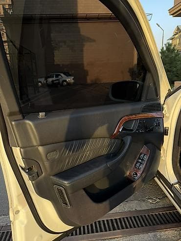 Продажа авто: Mercedes-Benz S-Class: 2003 г., 3.7 л, Автомат, Бензин, Седан — 4