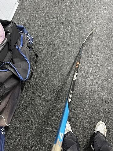 сноуборд бу: Хоккейная клюшка Bauer (композит) - Марка: Bauer - Материал — 2