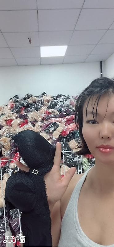 бюстгальтеры бра: Женские бюстгальтеры, оптом и единично. - Модели: кружевные, гладкие — 1