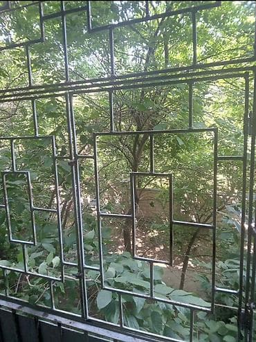 продаю квартиру район азия моол: 2 комнаты, 50 м², Индивидуалка, 2 этаж, Старый ремонт — 3