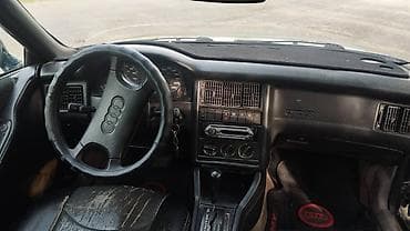 приора 2: Audi 80: 1992 г., 2 л, Автомат, Бензин, Седан — 5
