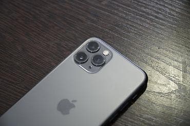 10 iphone: IPhone 11 Pro, Б/у, 256 ГБ, 83 % — 3