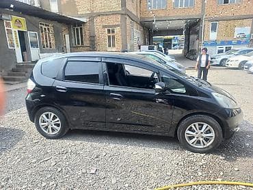 ош жапалак: Honda Jazz: 2009 г., 1.3 л, Кол менен иштөөчү, Бензин, Хетчбек — 3