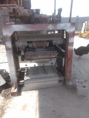 станок шлакаблок: Вибропресс для изготовления стеновых блоков/шлакоблоков. - — 1