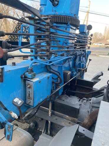 дом на колесах трейлер: Манипулятор, Mercedes-Benz, 1998 г., от 4 т — 10