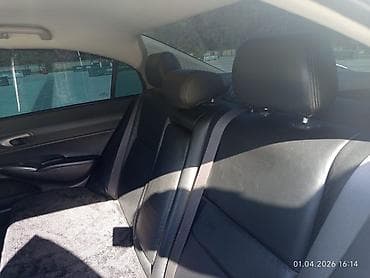 gx 470 2005: Honda Civic: 2009 г., 1.3 л, Автомат, Гибрид, Седан — 10