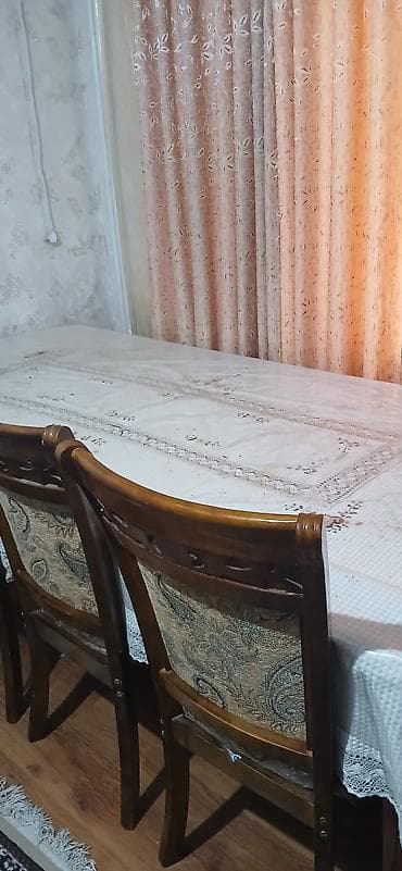 Стол со стульями (10 шт)