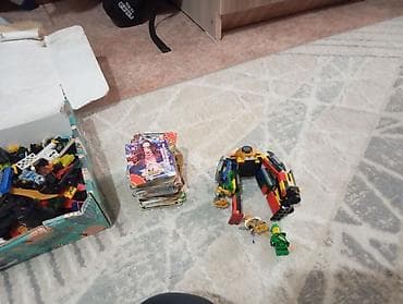 игровой набор: Большая коробка деталей для сборки (совместимых с Lego) - Содержимое — 2