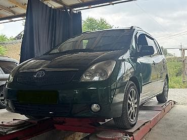 авто минивен 7 мест: Toyota Corolla Verso: 2002 г., 1.8 л, Автомат, Бензин, Минивэн — 4