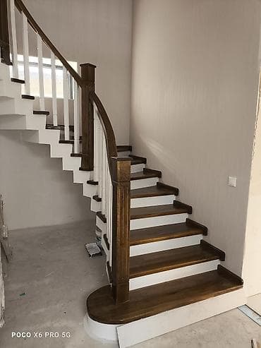 классический костюм мужской: Деревянная лестница Для дома, Форма лестницы: Прямая, Стиль: Классический — 8